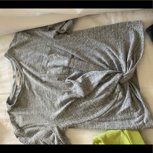 Aritzia gray crop t shirt